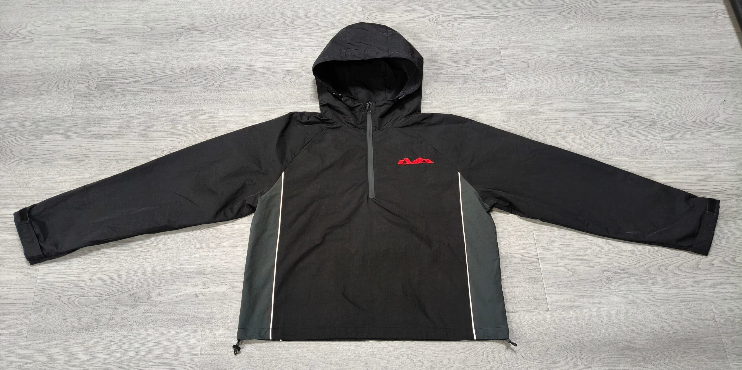 Custom lightweight athleisure layers