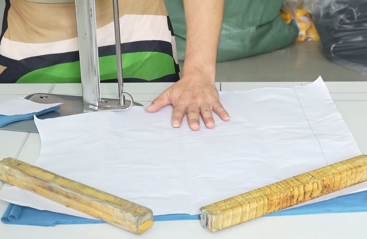 Bulk production fabric cutting