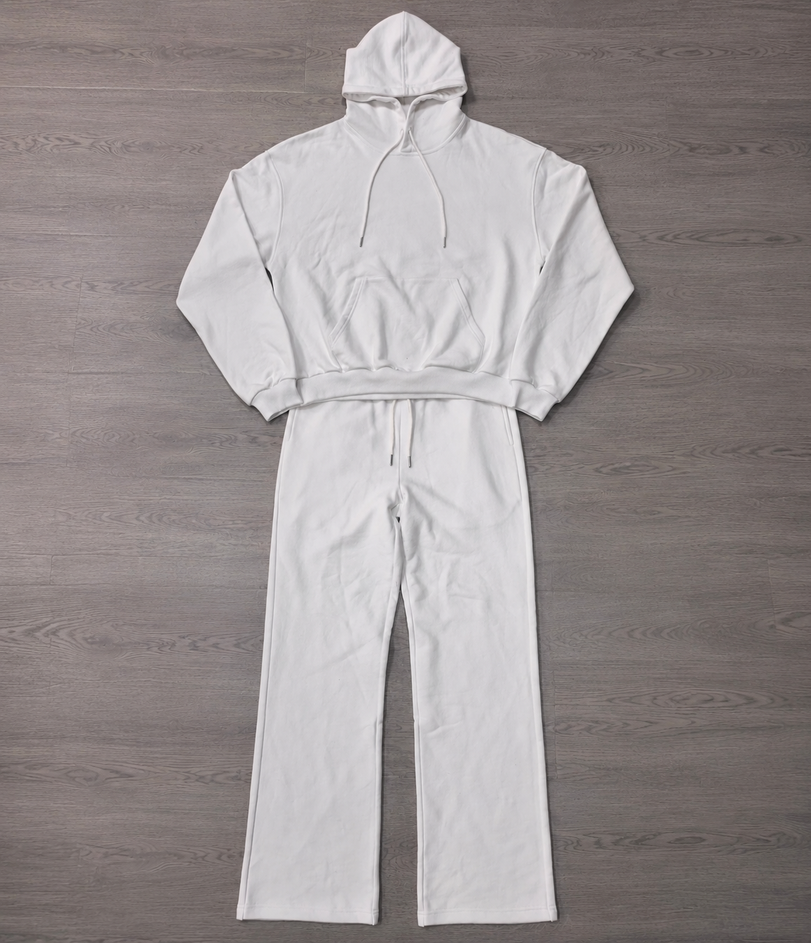 Custom athleisure manufacturer for clothing brands