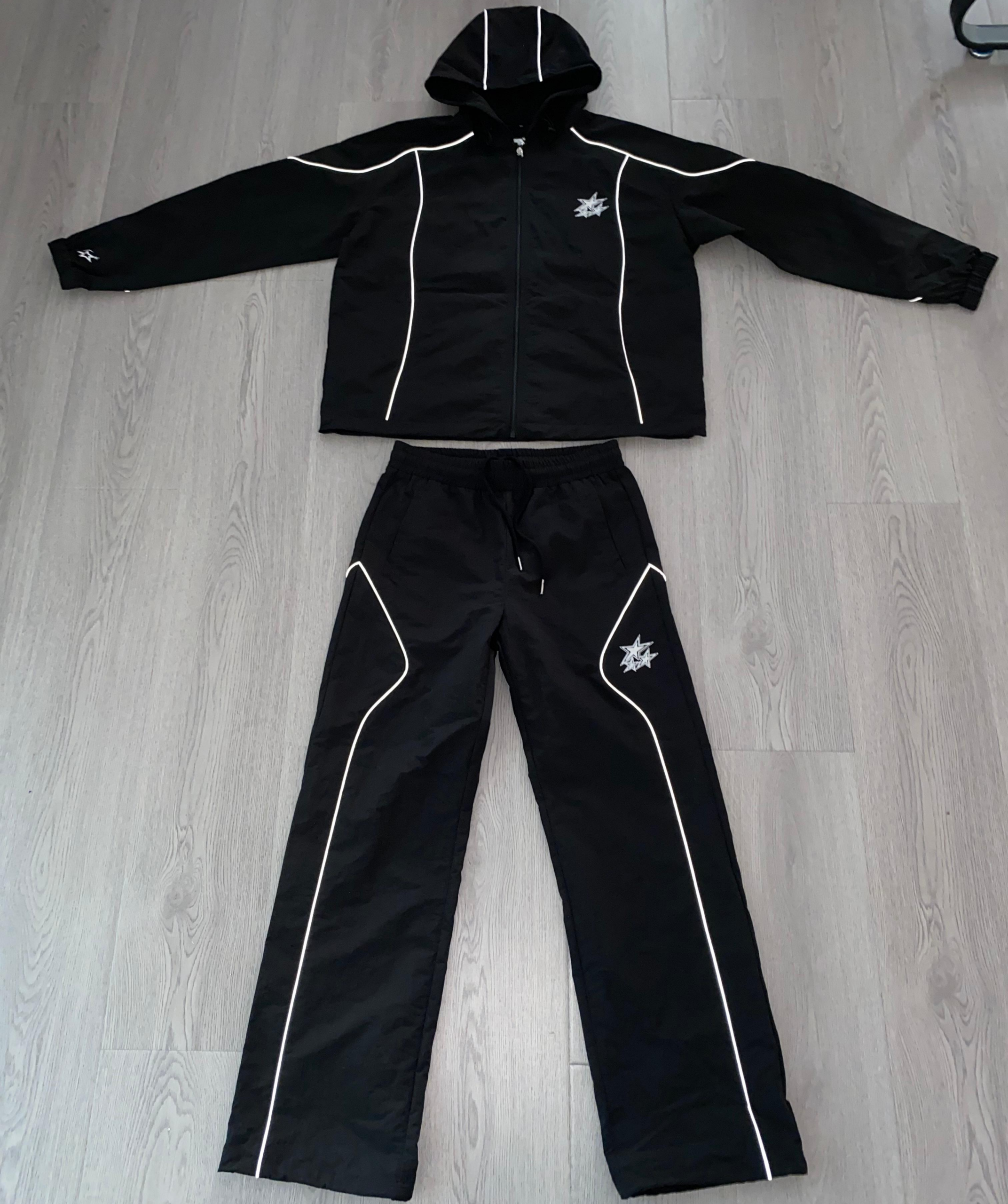 Custom tracksuit manufacturer