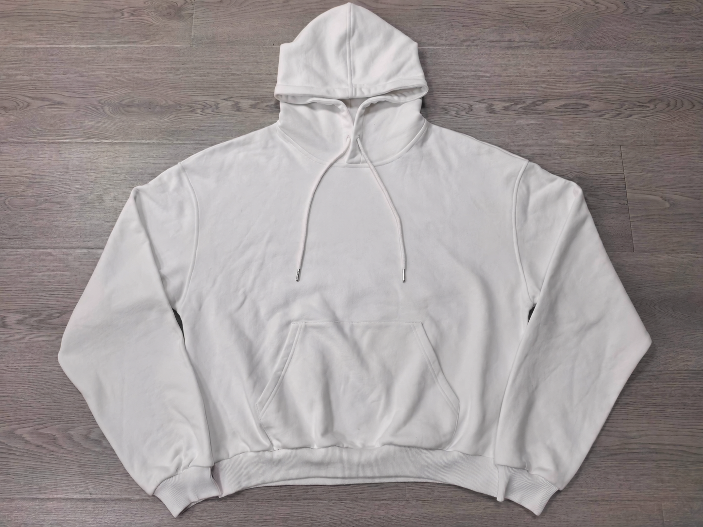 Custom heavyweight hoodies and sweatshirts for streetwear brands