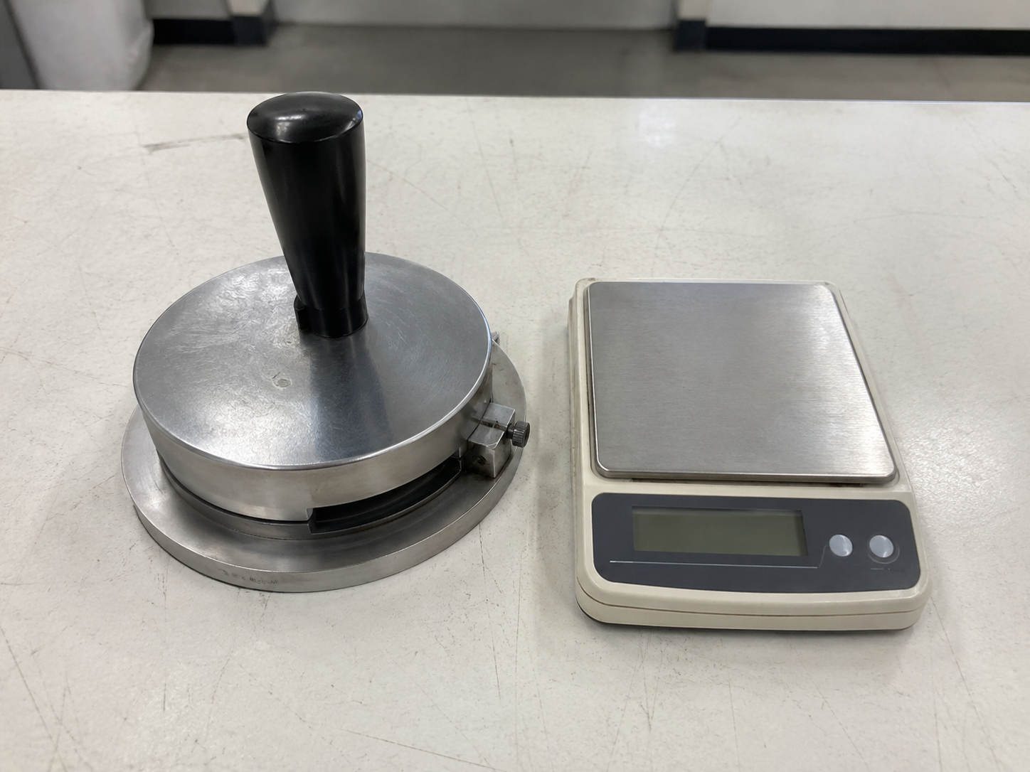 Fabric GSM weight check
